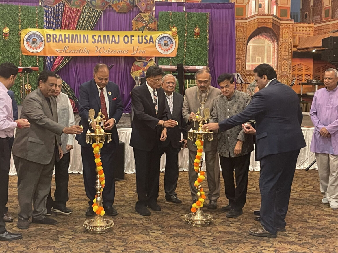 The Brahmin Samaj of USA, based in New Jersey, held a special Diwali celebration Sunday, November 17, 2024.  The evening’s program began with Chairman Chandrakant Trivedi The Brahmin Samaj of USA, based in New Jersey, held a special Diwali celebration Sunday, November 17, 2024. The evening’s program began with Chairman Chandrakant Trivedi