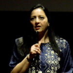 Filmmaker Falguni Patel speaking at the screening of ‘Umbarro’. PHOTO: Sachin Ravindran, ITV Gold