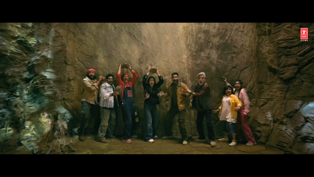 Film Review: Dhamaal 4 is About Entertainment for Kids of all Ages, Not for Intellectuals - South Asian Herald