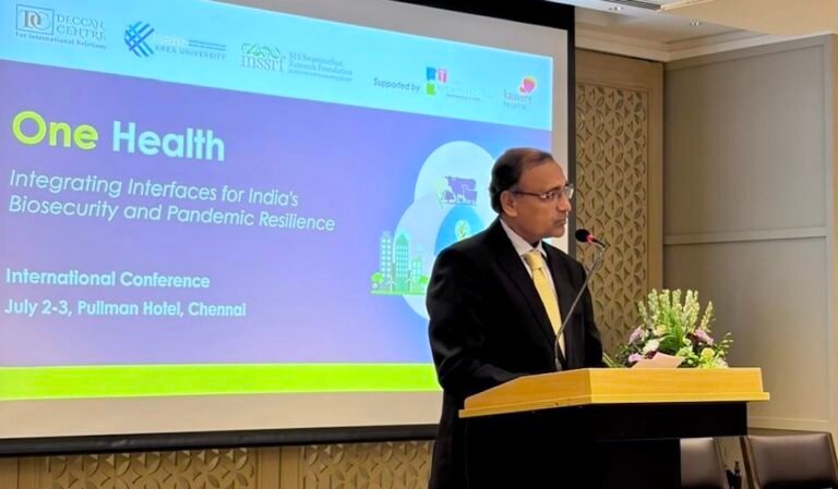 Ambassador T.S. Tirumurti, IFS (Retd.), Chair of the DCIR Steering Committee, addressing the gathering at the event. PHOTO: DCIR