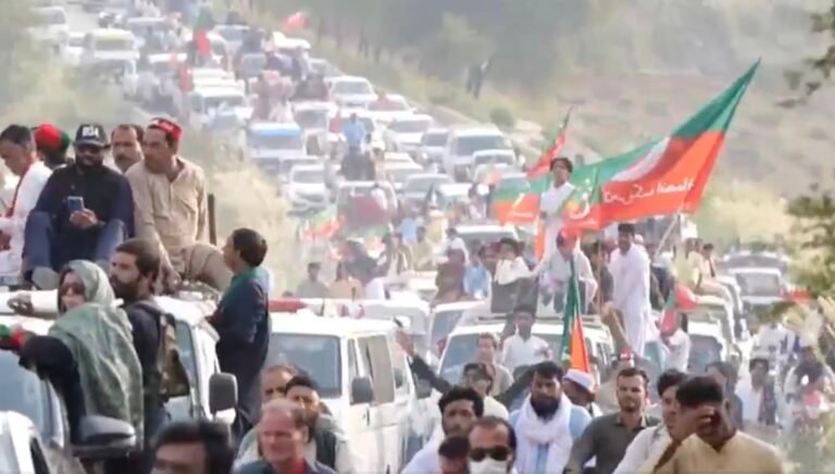 PHOTO: X@PTIofficial